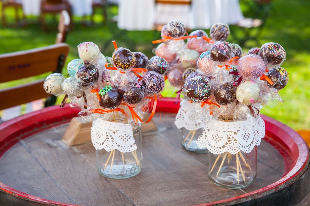 Candybar mieten 1 shutterstock 256027711