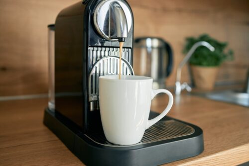 Kaffeemaschine mieten statt kaufen - darum lohnt sich das bei Jura und Nespresso