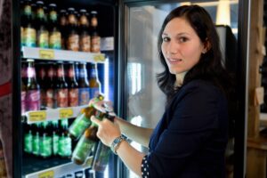 Kühlschrank mieten – Flexible Lösungen für Events in der Schweiz