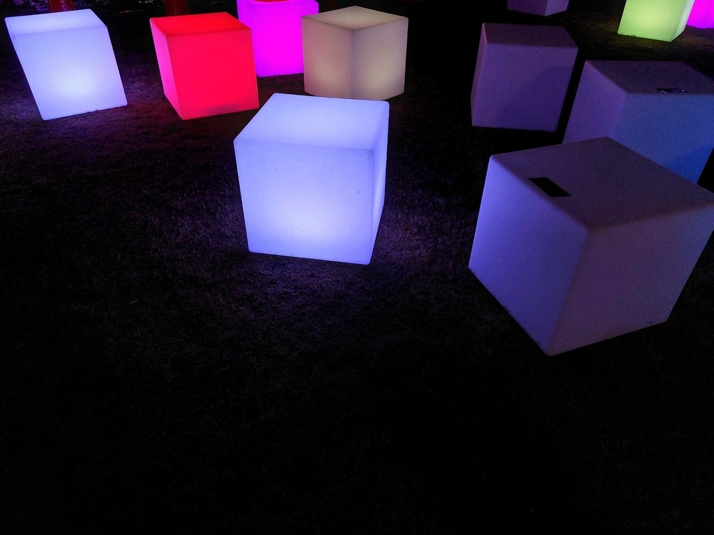 LED Cube Sitzwürfel mieten