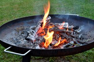 Warum Feuerschale Mieten?