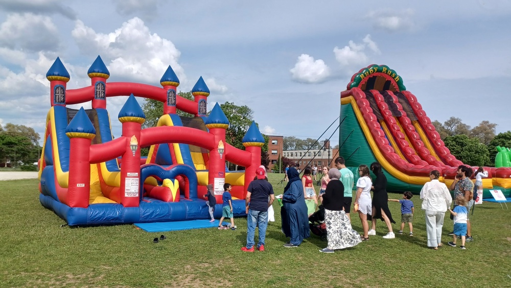 Hüpfburg mieten für Events & Firmenanlässe